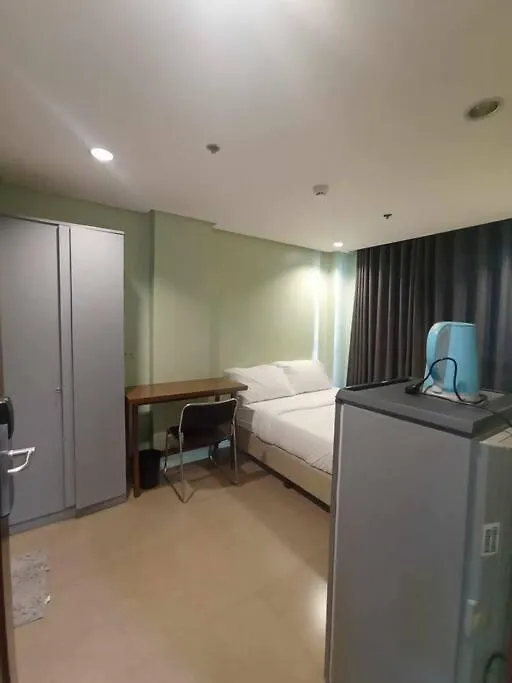 Spacious Studio Apartment B503 Manila Philippines